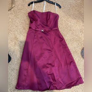 David’s bridal bridesmaid strapless dress size 8